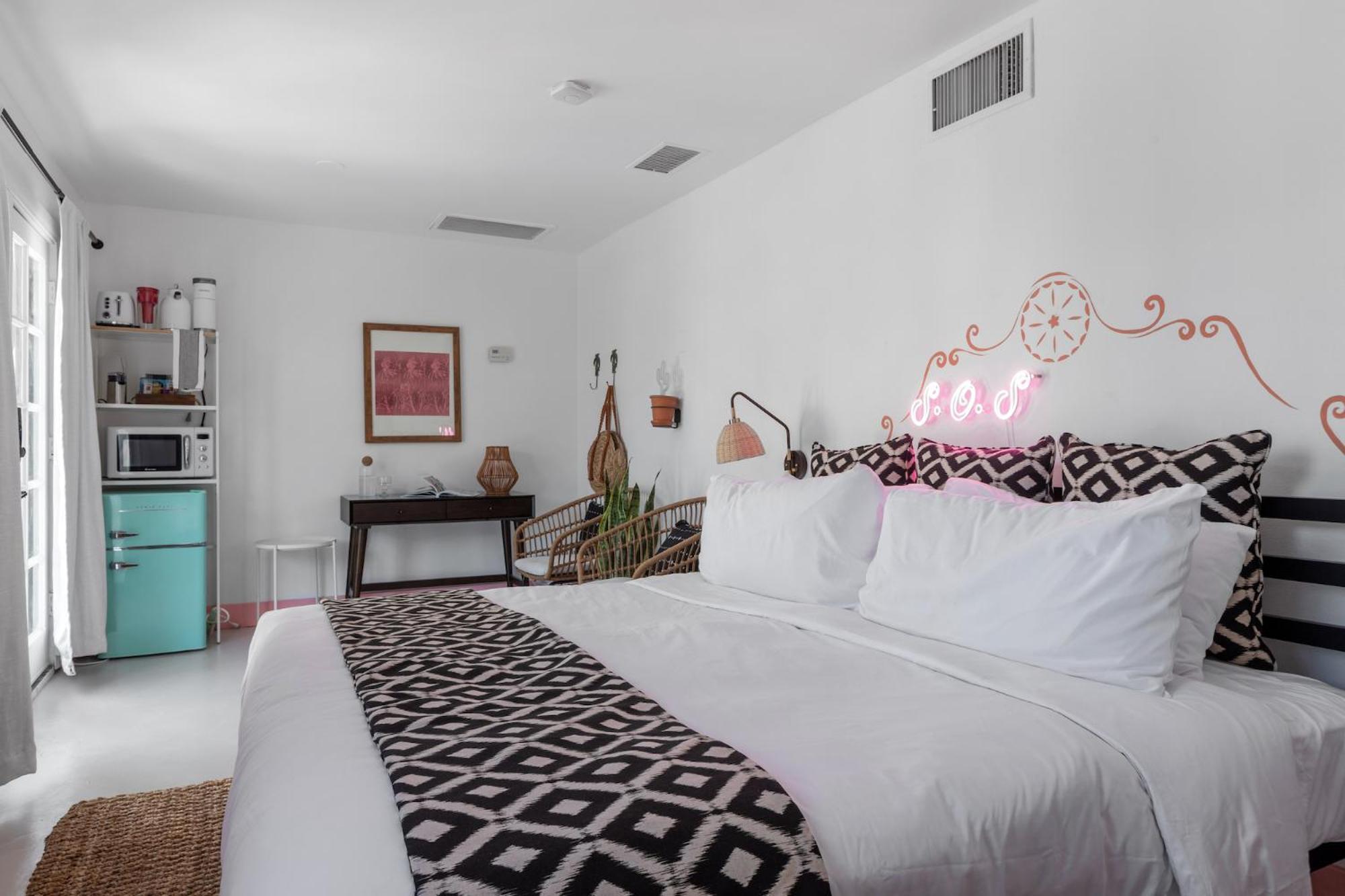 Spirit Of Sofia Hotel Palm Springs Luaran gambar